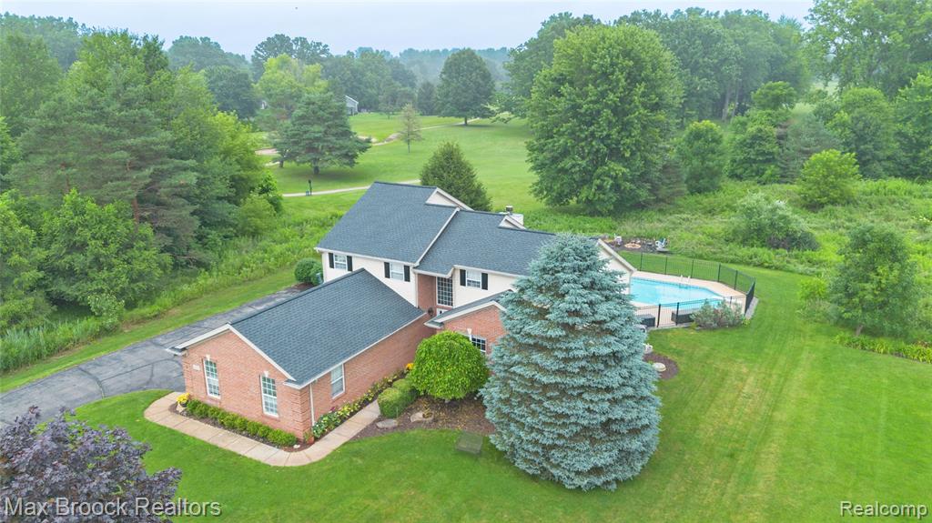 1478 Courtney Court, Hartland, MI 48353 — Photo 60