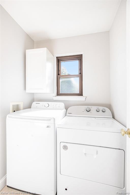 5055 Scarsdale Drive, Sterling Heights, MI 48310 — Photo 12