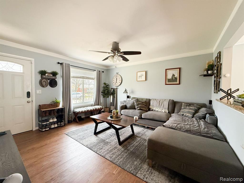 4411 BRIARWOOD Avenue, Royal Oak, MI 48073 — Photo 8