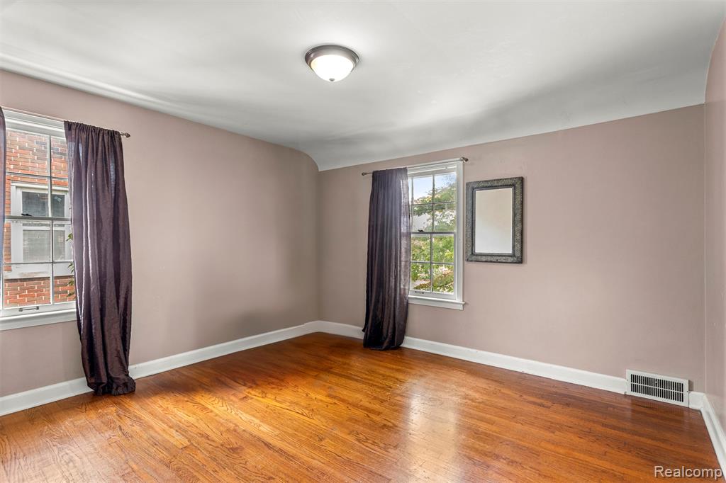 5429 Orchard Avenue, Dearborn, MI 48126 — Photo 21