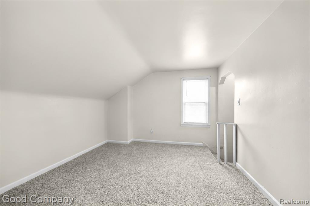 9101 HARTWELL Street, Detroit, MI 48228 — Photo 9