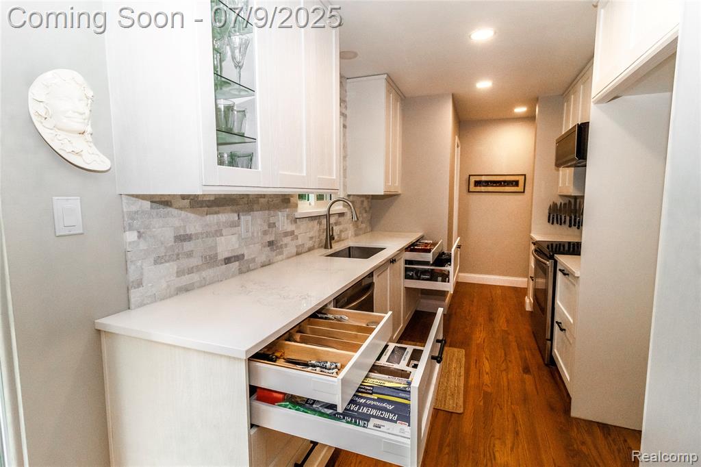 1917 Lochinvar Boulevard, Oakland, MI — Photo 5