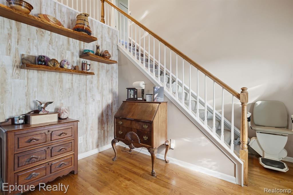 9867 Finnegan Drive, Brighton, MI 48116 — Photo 5