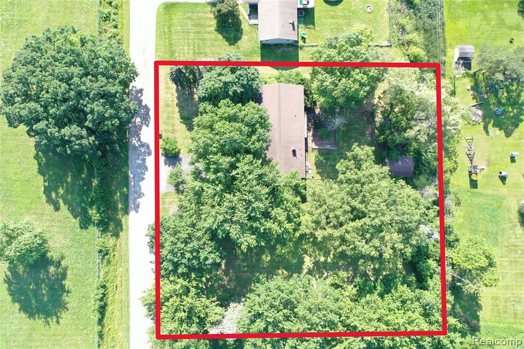 1154 Beth Drive, Lapeer, MI 48446 — Photo 51