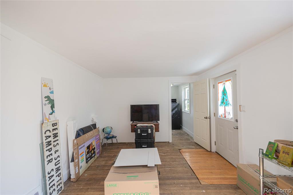 Photo 5