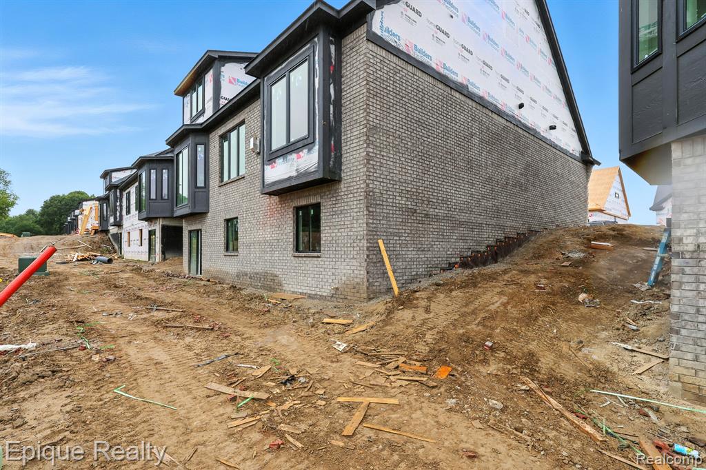 3316 Cornerstone Drive, Lake Orion, MI — Photo 36