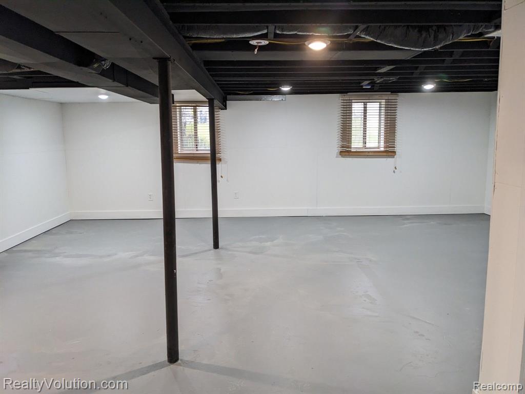 6219 PINE Street, Mayville Vlg, MI 48744 — Photo 11