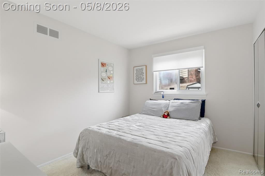 44088 Yorkshire Drive, Canton, MI 48187 — Photo 25