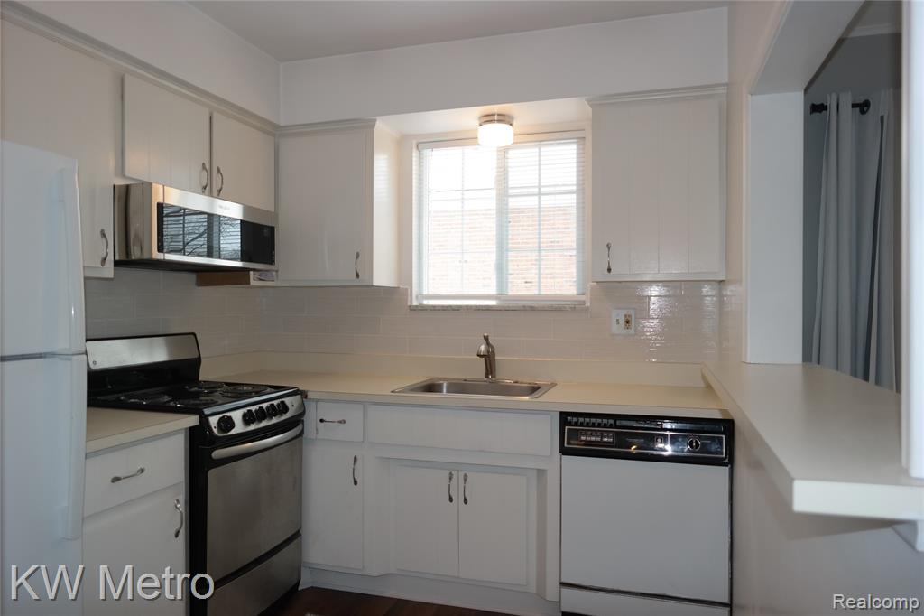 630 Ann Street, Birmingham, MI 48009 — Photo 5