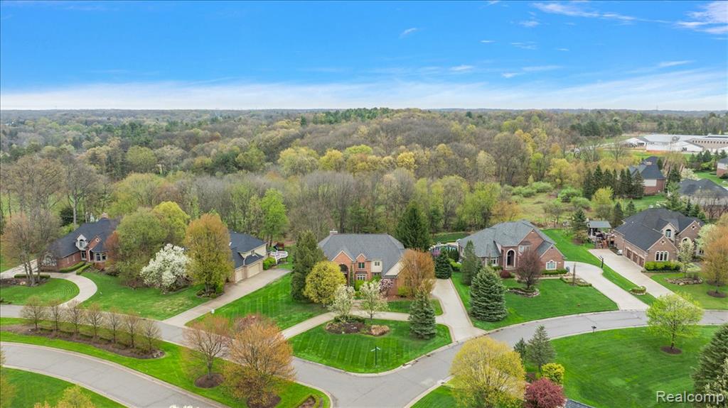 3725 Mountain Laurel Court, Oakland, MI — Photo 80