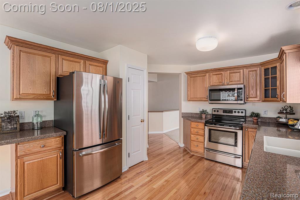 5090 Northfield Drive, Howell, MI 48843 — Photo 12