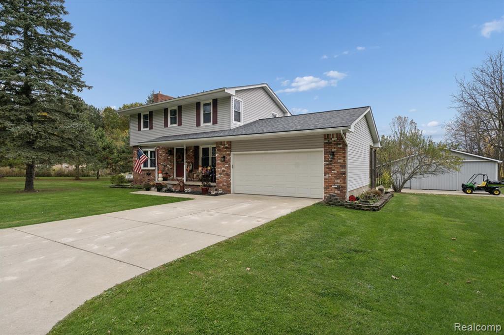 7233 W Lange Road, Fowlerville, MI 48836 — Photo 2