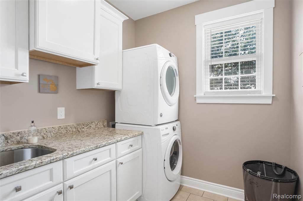5348 Stone Garden Drive, Howell, MI 48843 — Photo 18