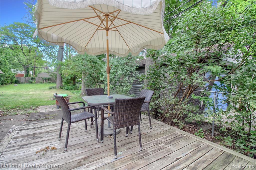 702 Royal Avenue, Royal Oak, MI 48073 — Photo 28