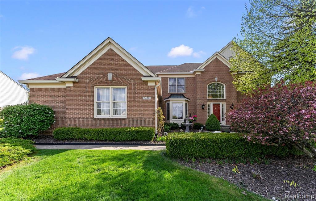 3432 Bonniebrook Court, Rochester, MI 48306 — front exterior