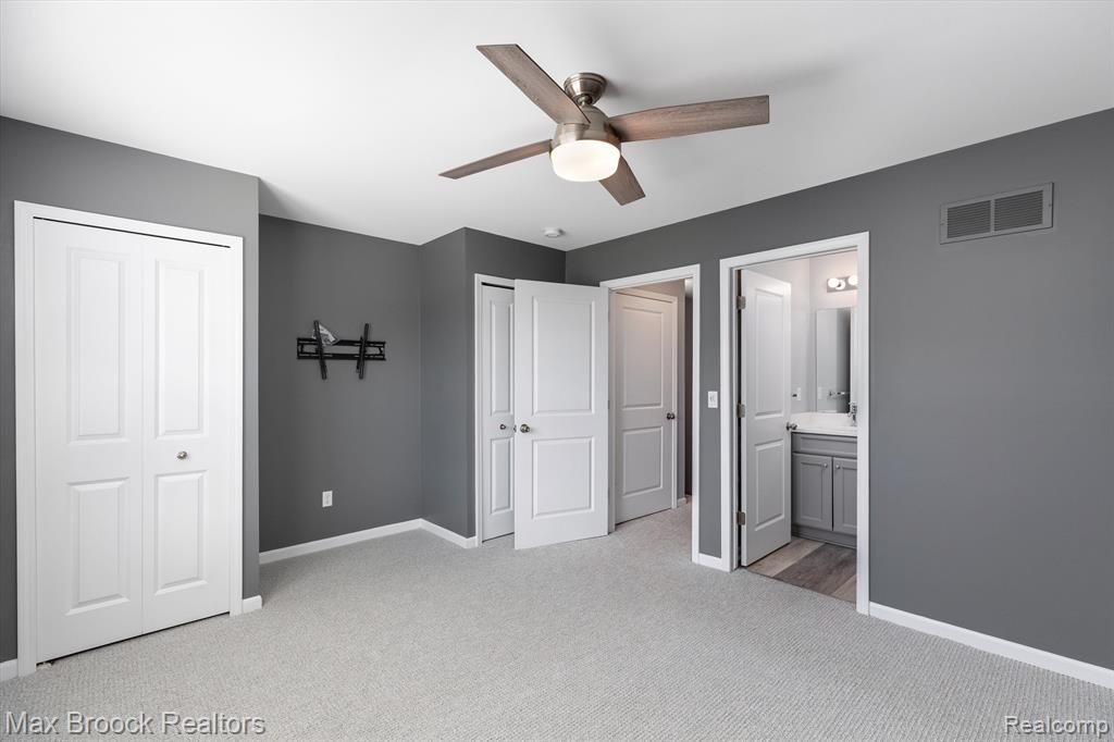 540 PARKDALE Lane, 72, Ferndale, MI 48220 — Photo 16
