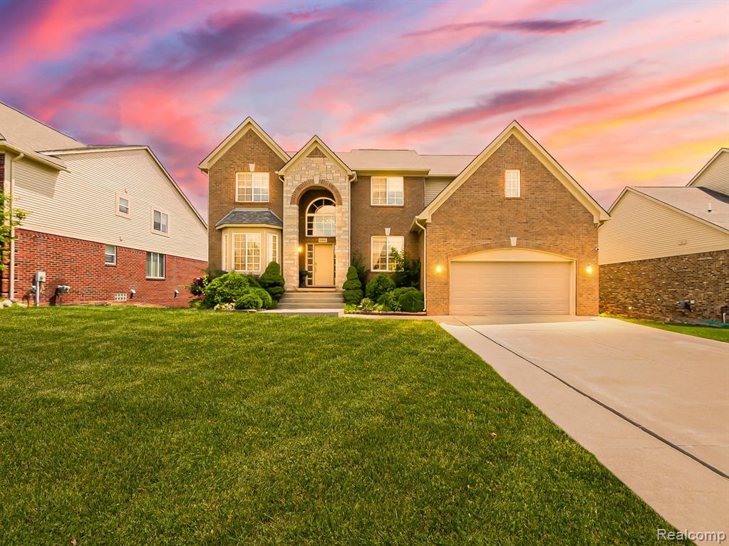 6960 Norway Drive, Troy, MI 48085 — front exterior