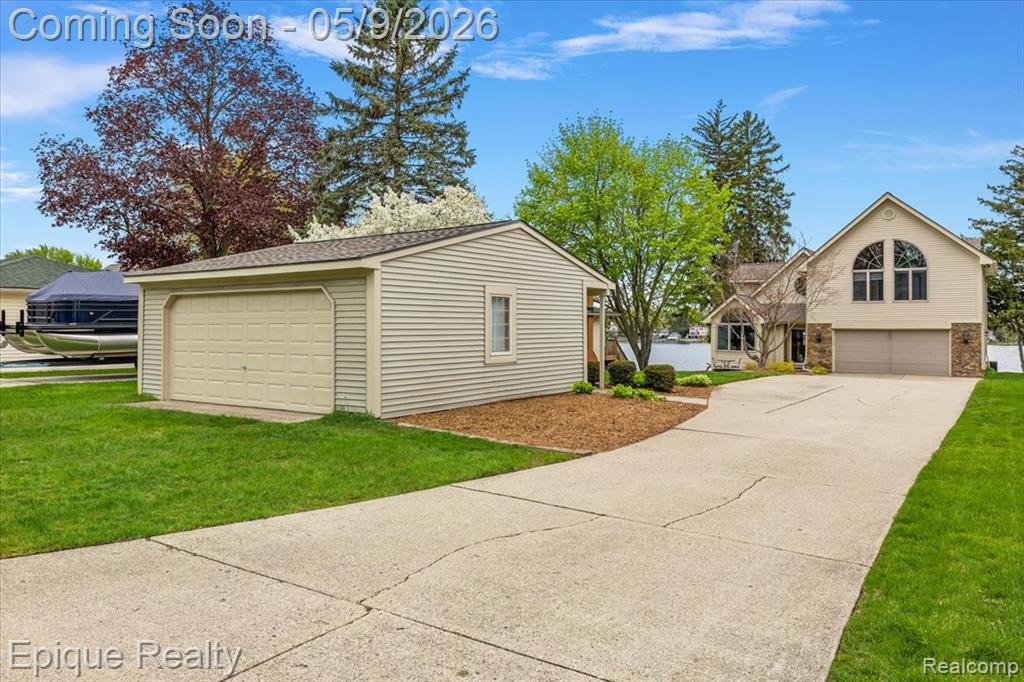 4521 Parnell Drive, Clarkston, MI — Photo 9
