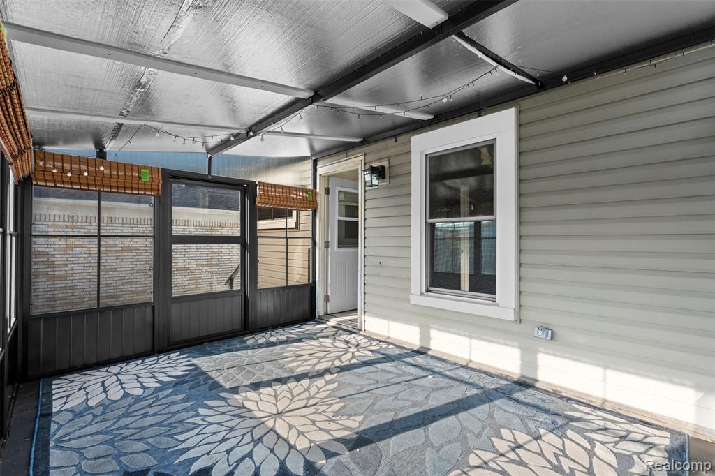 30752 Brush Street, Madison Heights, MI 48071 — Photo 19