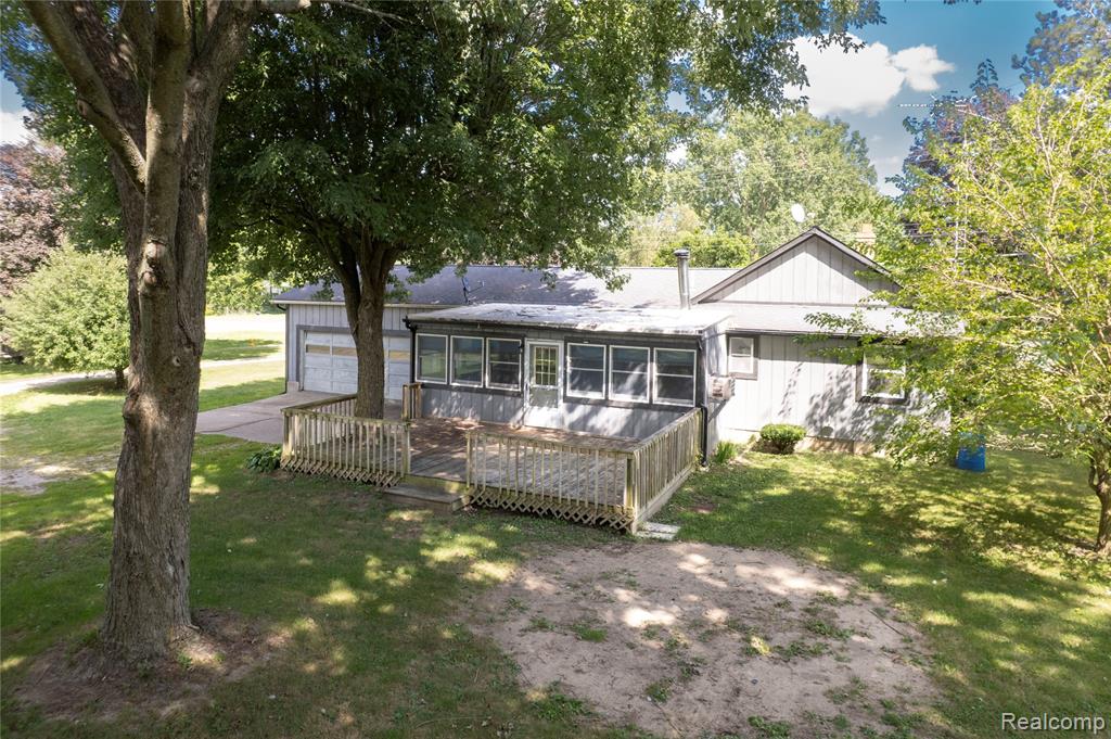 4169 N Belsay Road, Flint, MI 48506 — Photo 7