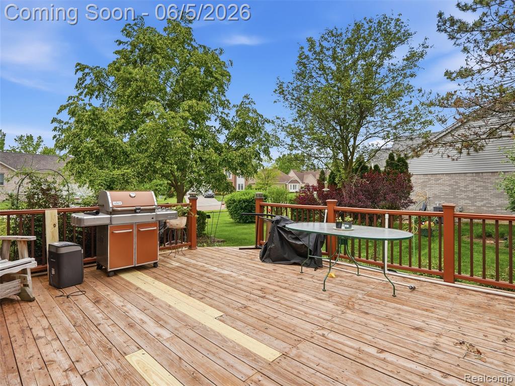 42447 Sheridan Drive, Clinton Twp, MI 48038 — Photo 55