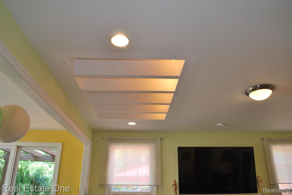 49664 TAFT Lane, Canton, MI 48188 — Photo 31