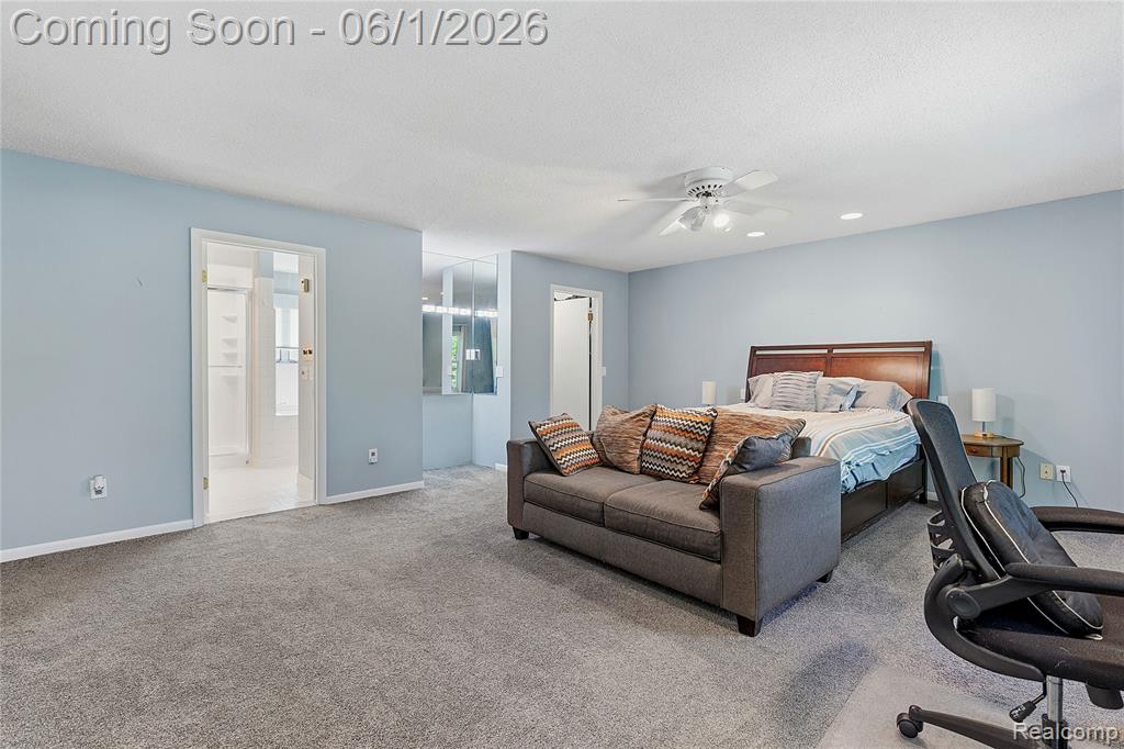 5389 Fox Ridge Circle, West Bloomfield, MI — Photo 25