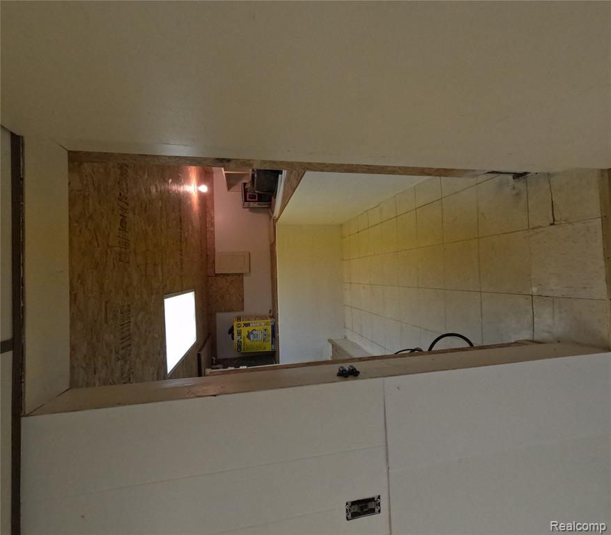 6876 Continental Avenue, Warren, MI 48091 — Photo 36