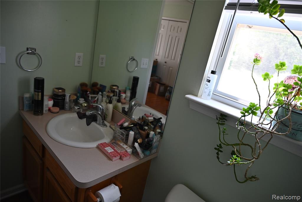 8826 Mikado Drive, Newport, MI 48166 — Photo 10