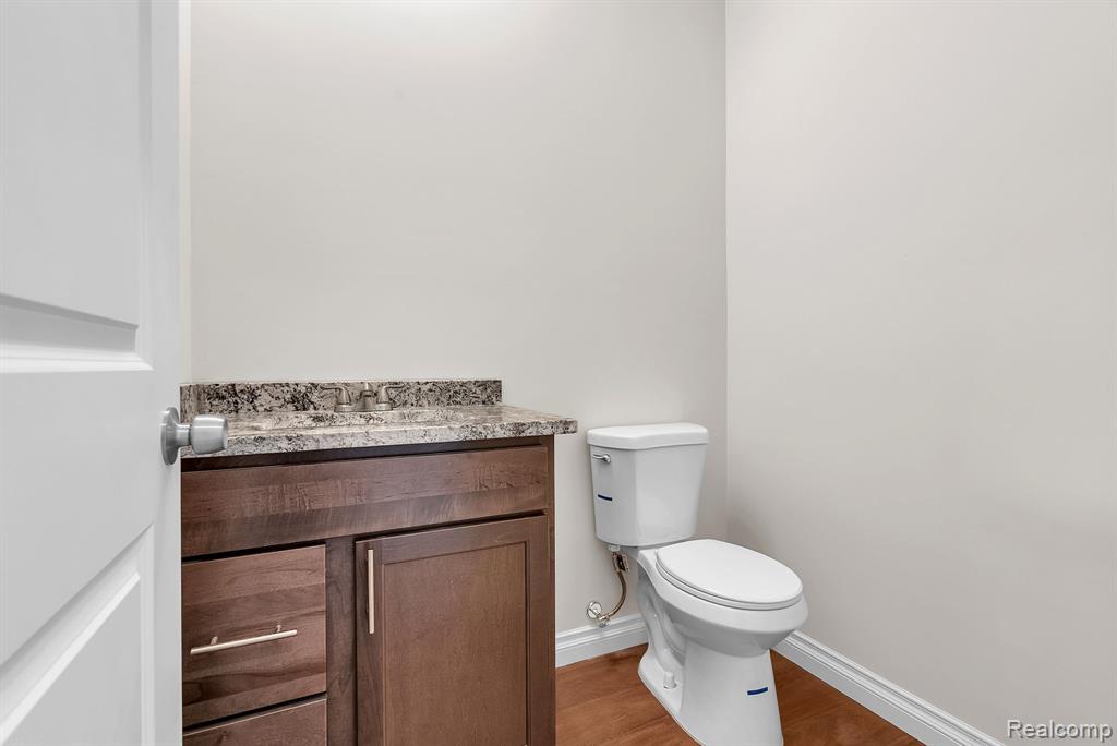6371 Loraine Street, Romulus, MI 48174 — Photo 10