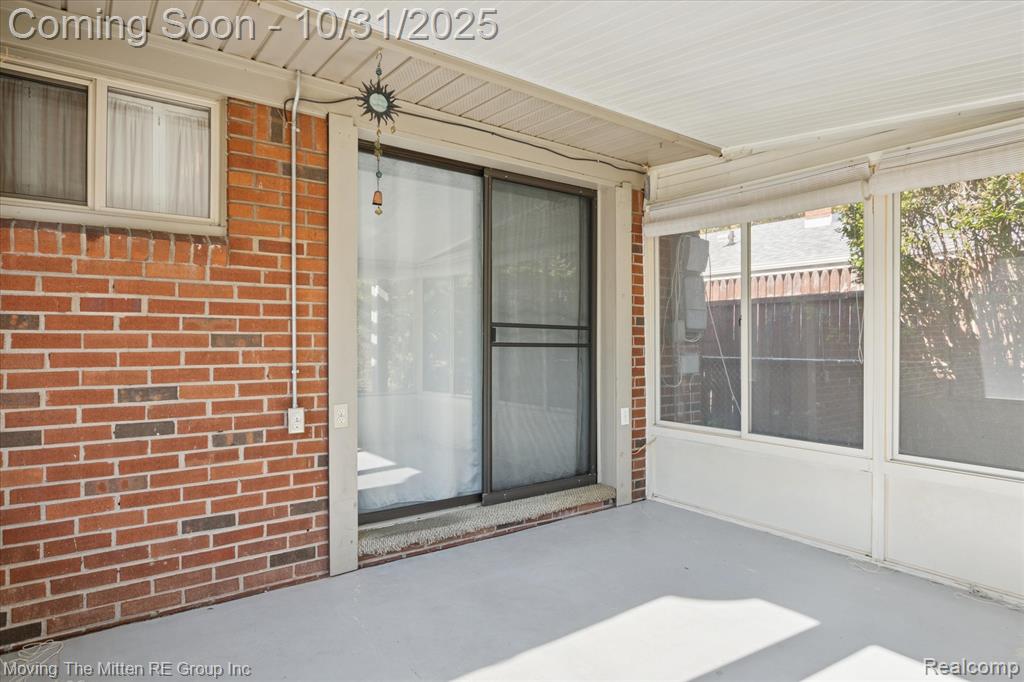 4943 Pardee Avenue N, Dearborn Heights, MI 48125 — Photo 24