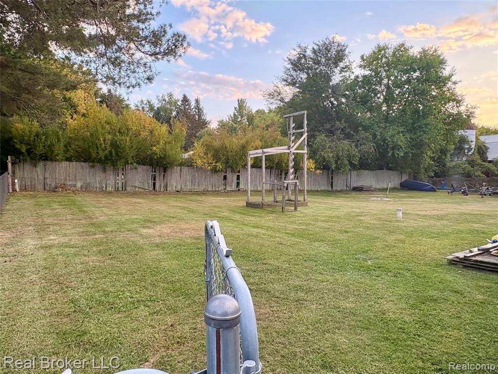 3725 Bronson Lake Road, Lapeer, MI 48446 — Photo 27