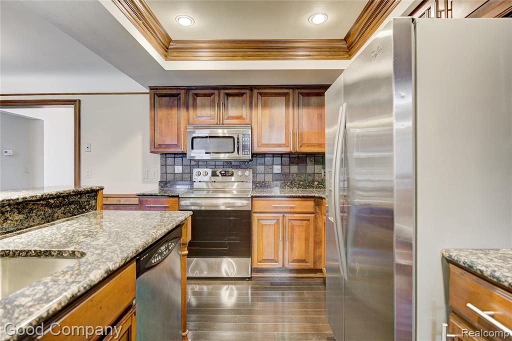 53400 Tundra Drive, Shelby Twp, MI 48316 — Photo 22