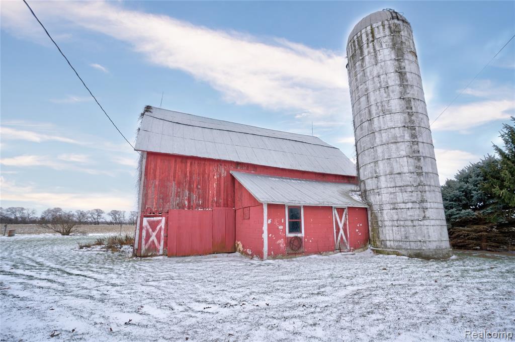4148 N Williams Road, MI 48879 — Photo 29