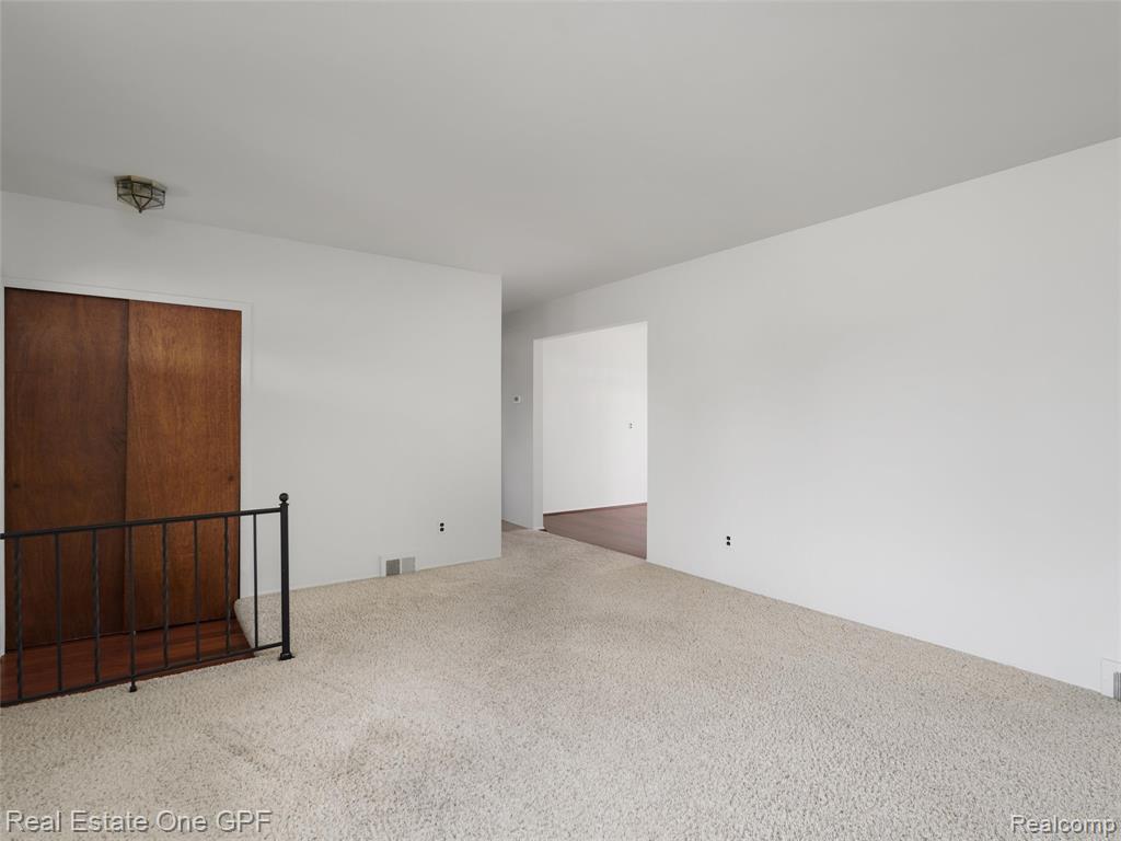 5214 Busch Avenue, Warren, MI 48091 — Photo 7
