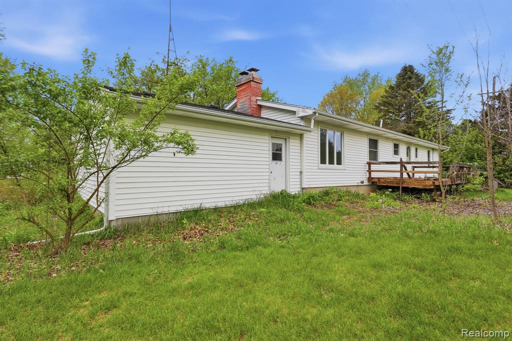 396 Plum Creek Road, Lapeer, MI 48446 — Photo 28