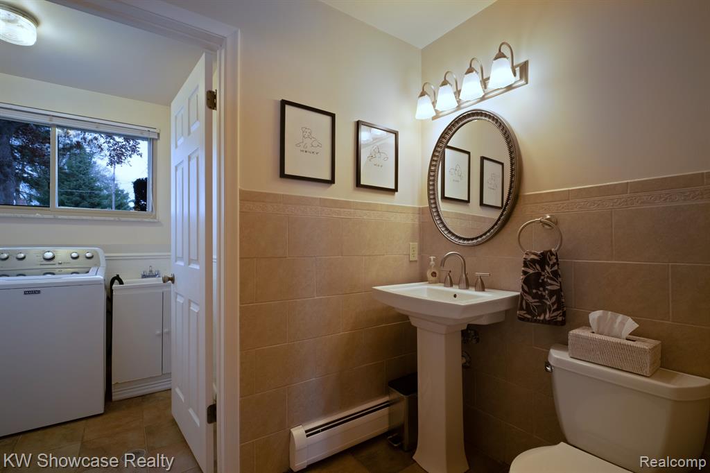 9145 SANDY RIDGE Drive, White Lake, MI — Photo 23