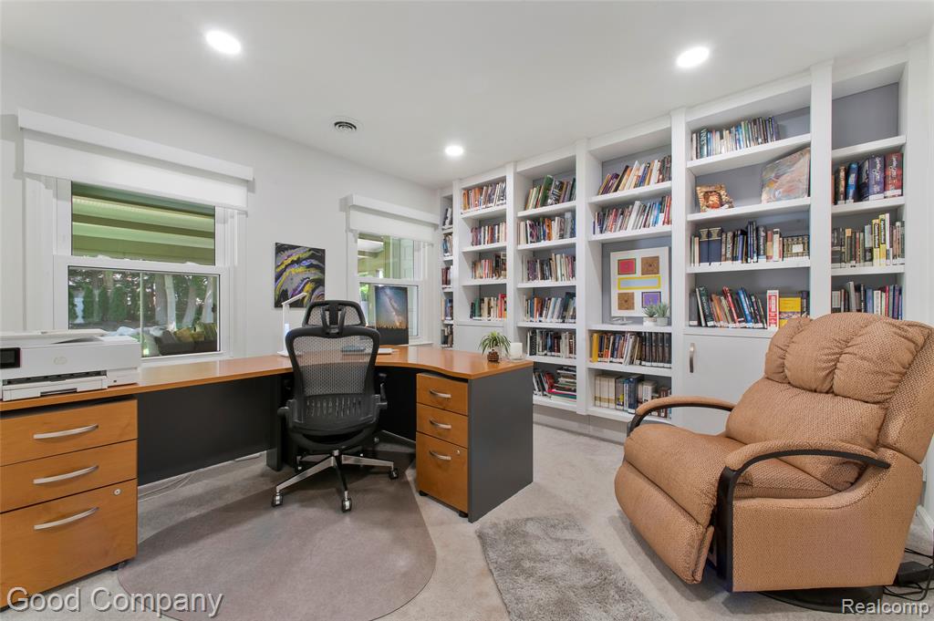 4230 Orchard Way, Bloomfield Hills, MI 48301 — Photo 29