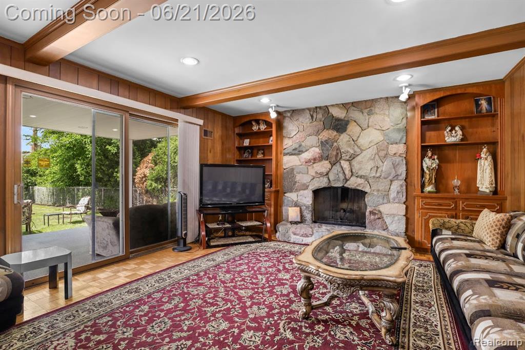 26449 Haverhill Drive, Warren, MI 48091 — Photo 18