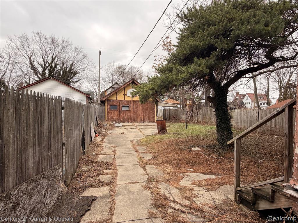 107 McLean Street, Highland Park, MI 48203 — Photo 36