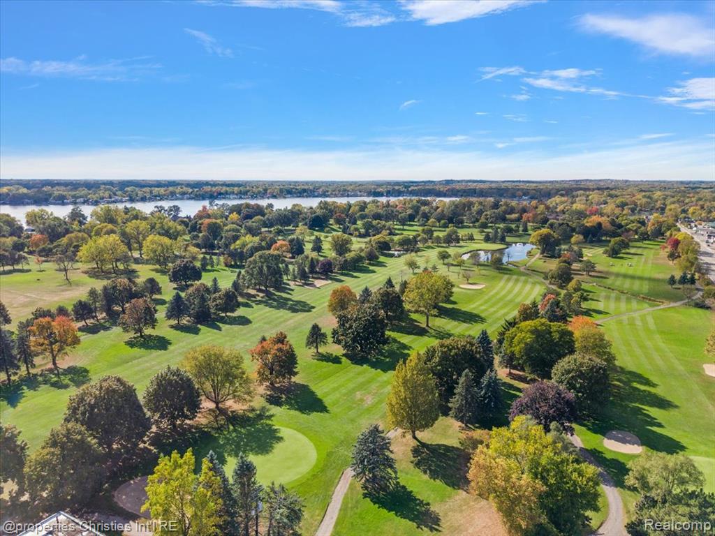 581 S Winding Drive, Waterford, MI 48328 — Photo 29