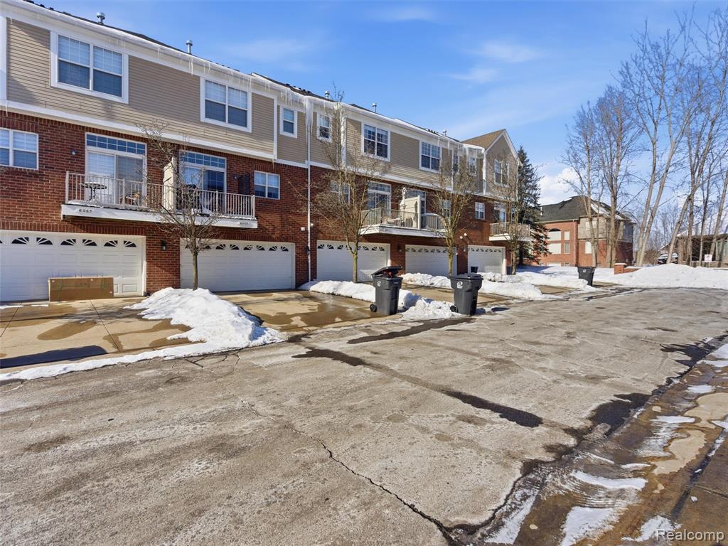 6073 Windemere Lane, Utica, MI 48316 — Photo 40