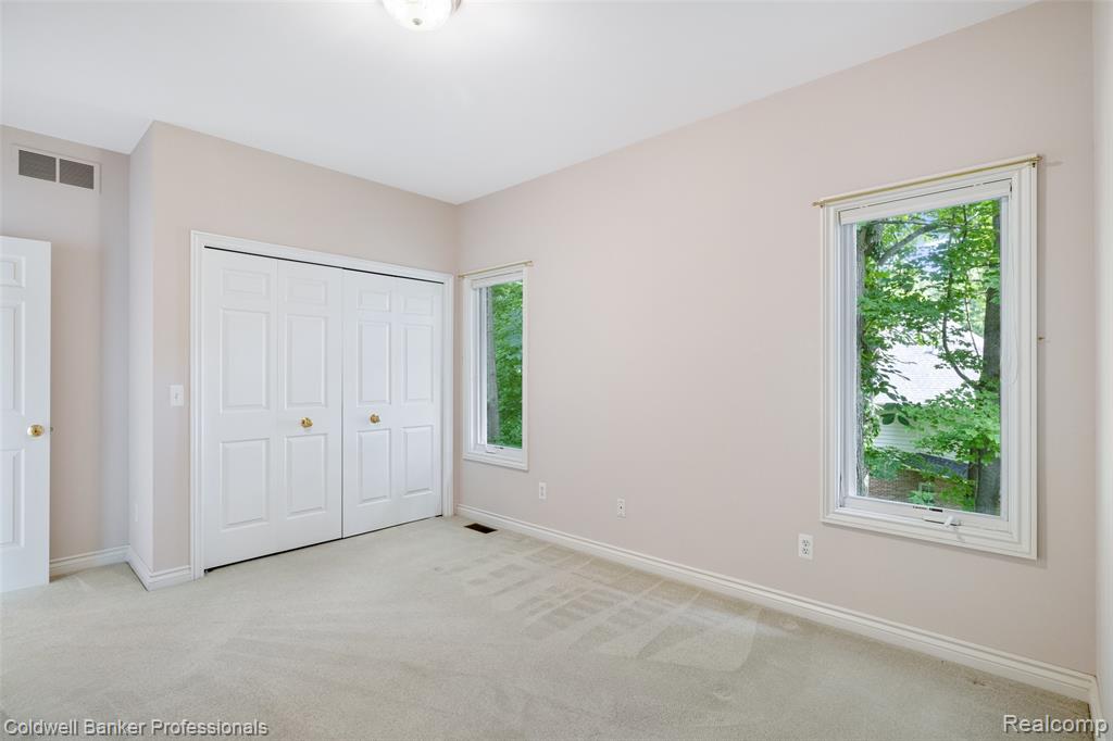 8661 DEERWOOD Road, Clarkston, MI 48348 — Photo 51