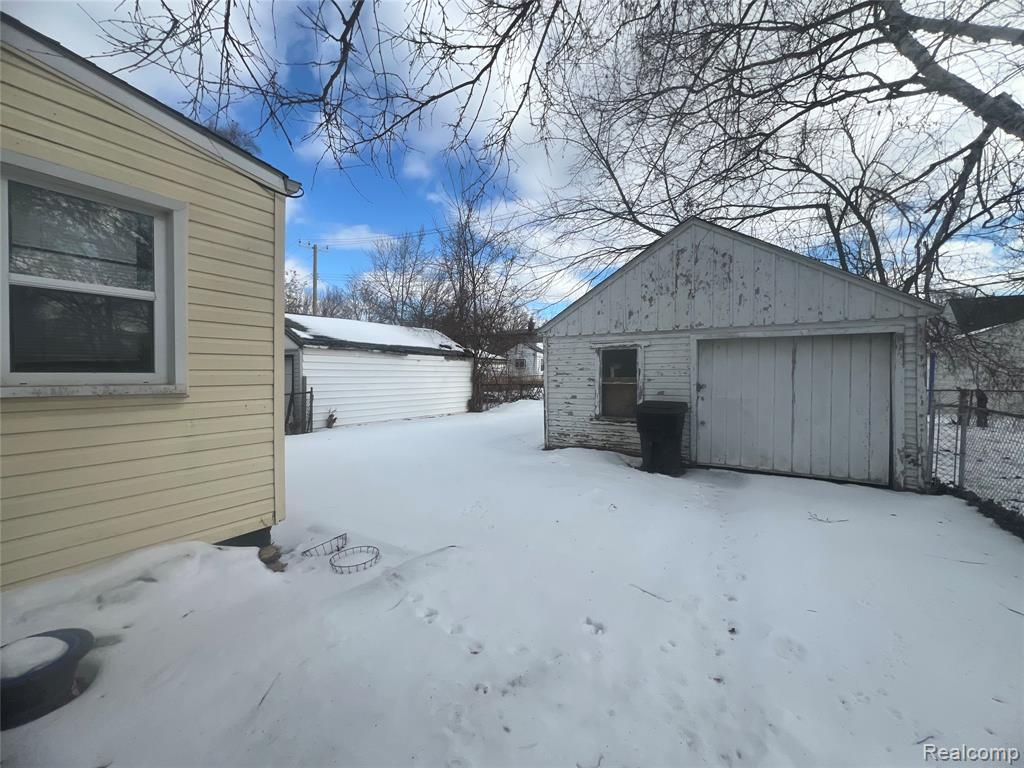 20264 Waltham Street, Detroit, MI 48205 — Photo 12