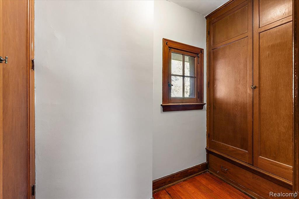 7433 Poe Street, Detroit, MI 48206 — Photo 30