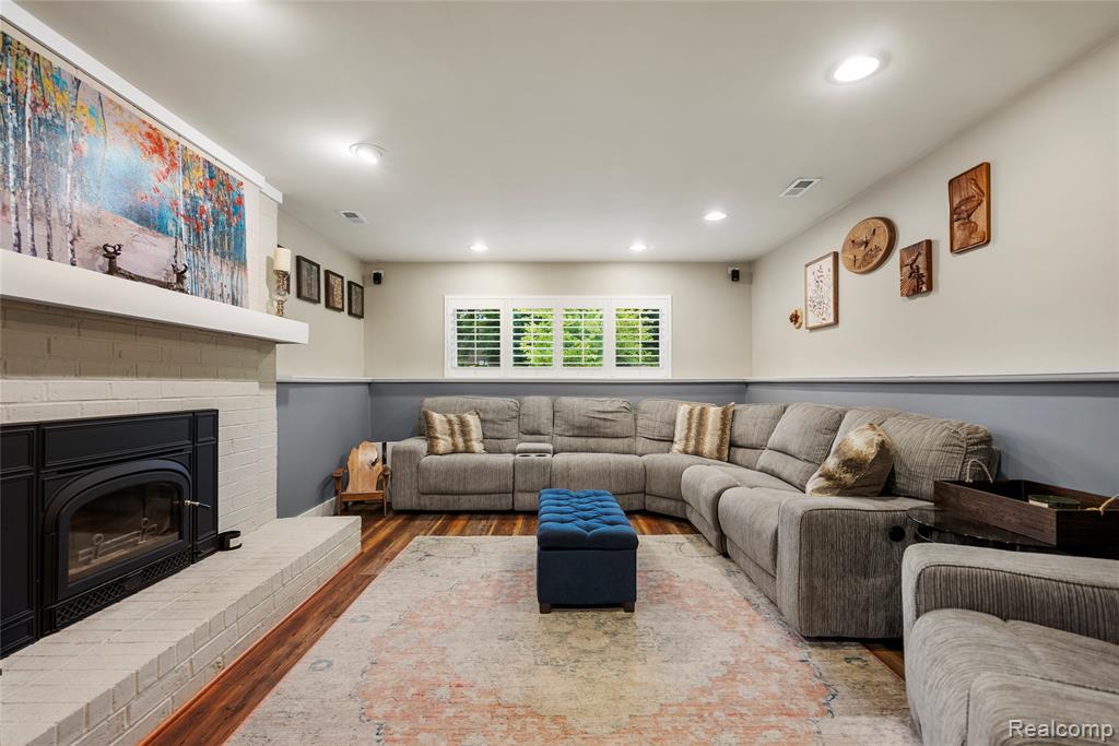 41961 Saltz Road, Canton, MI 48187 — Photo 12