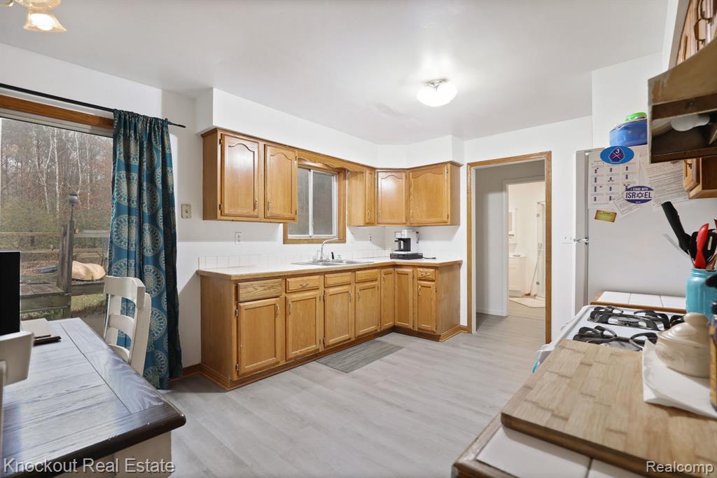 10456 Nichols Road, Montrose, MI 48457 — Photo 13