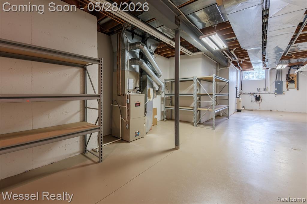 5922 Lakeview Drive, Washington, MI — Photo 43