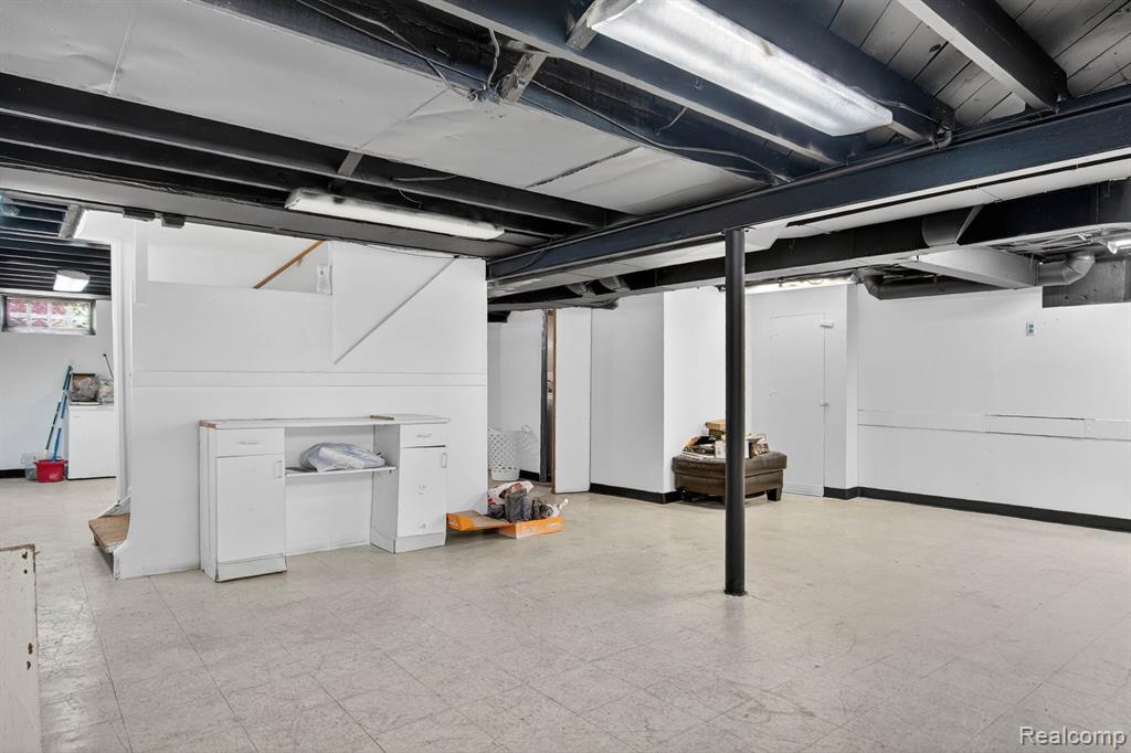 23125 Church Street, Oak Park, MI 48237 — Photo 18