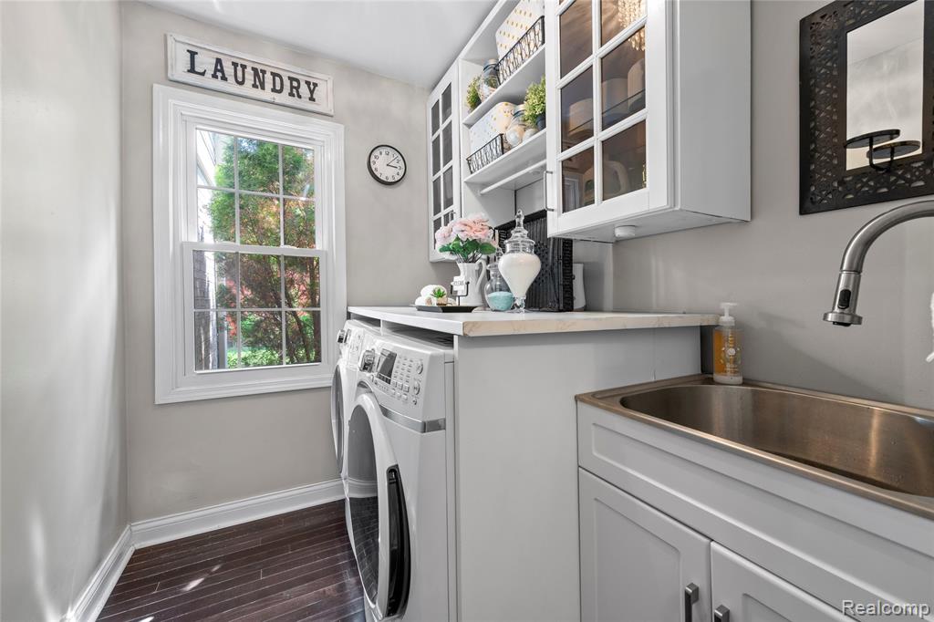 1051 Wellington Court, Canton, MI 48187 — Photo 31